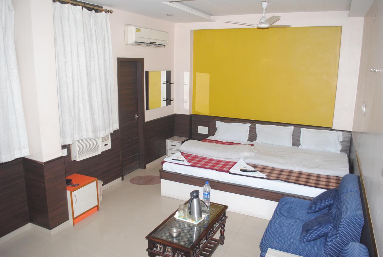 Hotel Vinayak Palace Nawalgarh Exterior foto