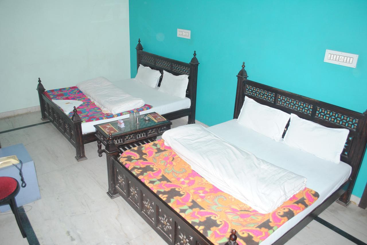 Hotel Vinayak Palace Nawalgarh Exterior foto